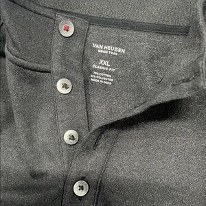 Black Men's Shirt long sleeve Van he use n size 2X never tuck  mock neck